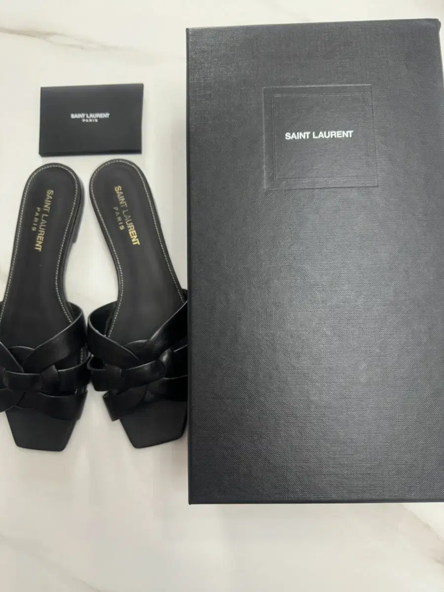 関税送料込♡SAINT LAURENT サムリングサンダル ba3341025c6e902a073096ed147615